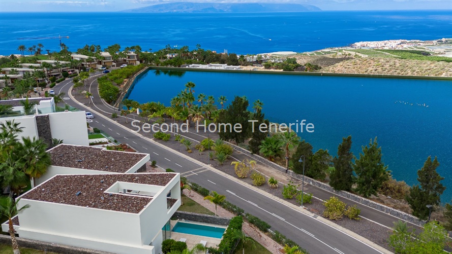 Villa-Casas-del-Lago-Views-Tenerife