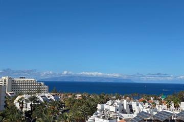 Apartamento en venta Arona