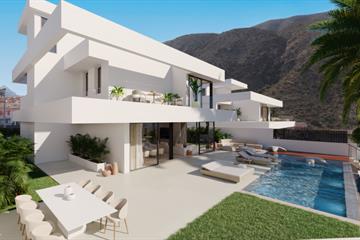 Casa independiente en venta Arona